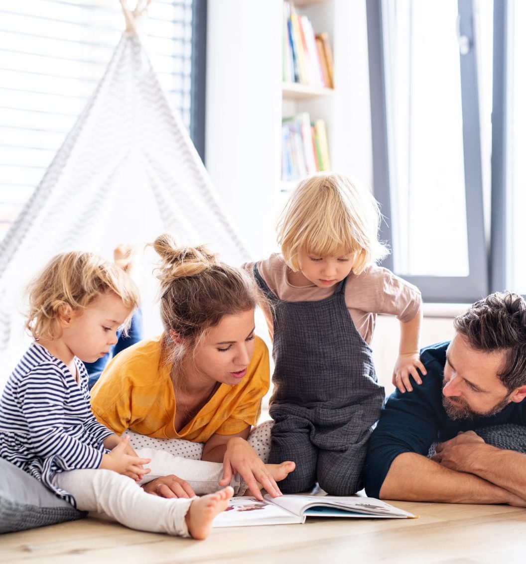 house-of-healing-oregon-family-reading